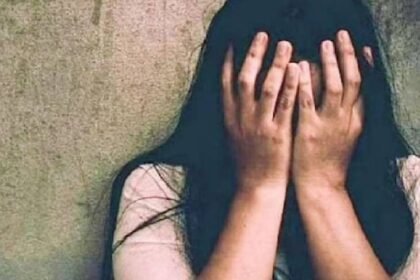 Police Aarakshak Par Fir Darj