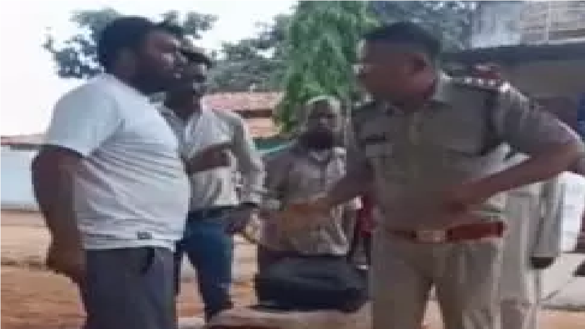 Chhattisgarh Police Viral Video
